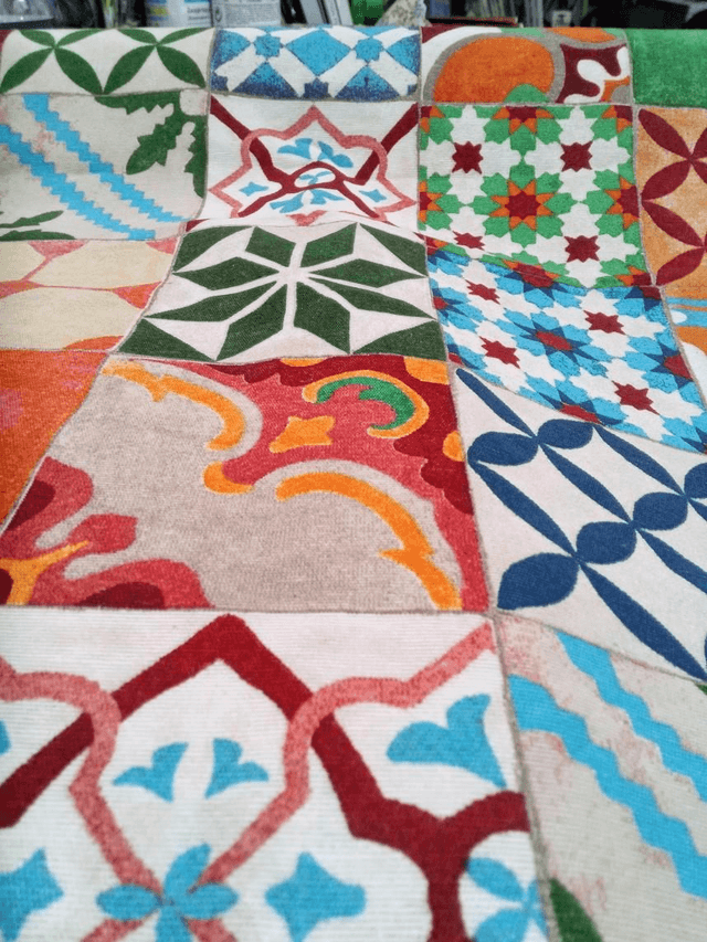 Scampolo di tessuto siciliano, 1 metro, misto cotone, h 280 cm  con maioliche siciliane colorate quadrate